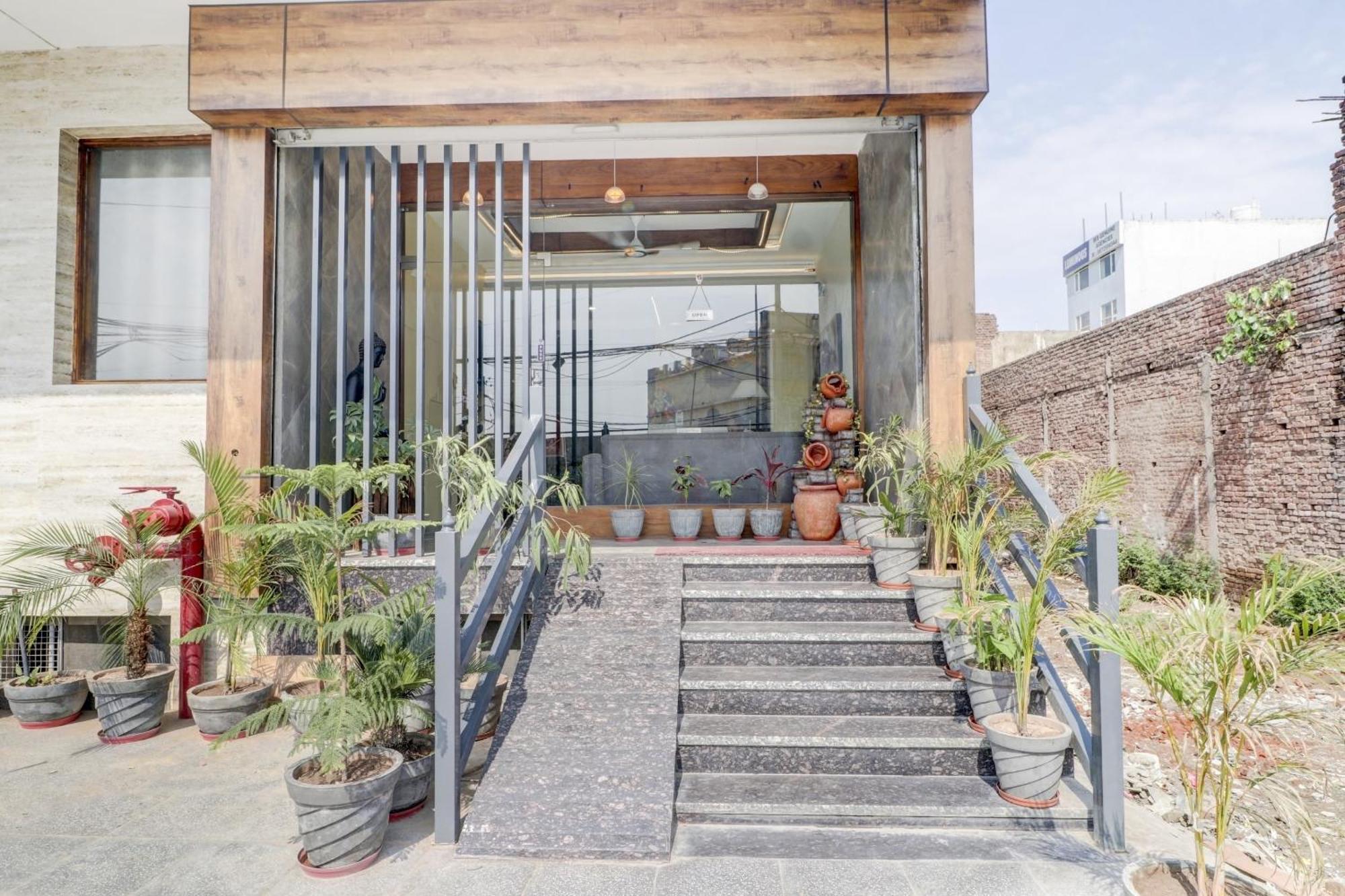 Hotel O Stevia Zirakpur Ngoại thất bức ảnh